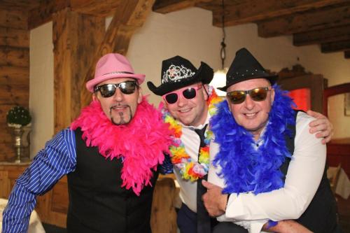 dtb2042714 CE54C8D-FB BD230060 105 1