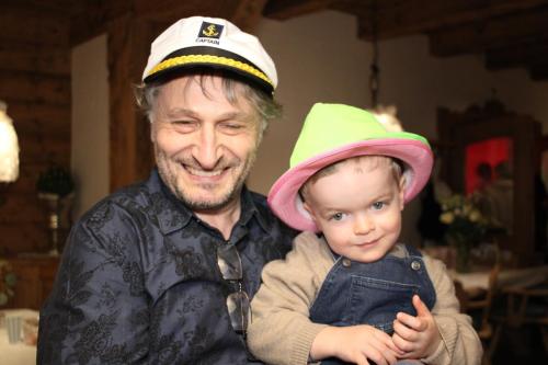 dtb2042714 CE54C8D-FB BD230060 110 1