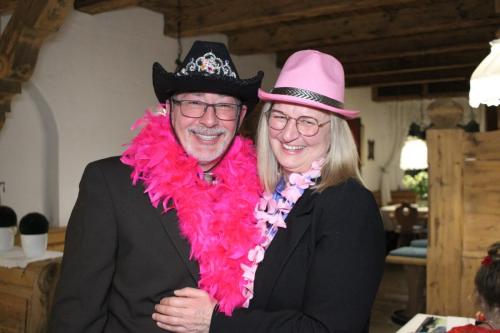 dtb2042714 CE54C8D-FB BD230060 23 1