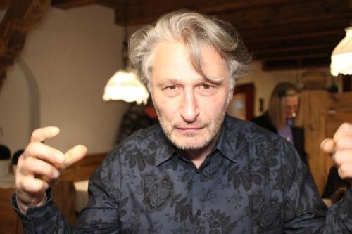 dtb2042714 CE54C8D-FB BD230060 25 1