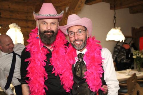 dtb2042714 CE54C8D-FB BD230060 33 1