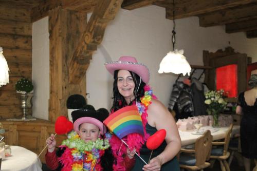 dtb2042714 CE54C8D-FB BD230060 51 1