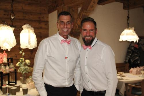 dtb2042714 CE54C8D-FB BD230060 55 1