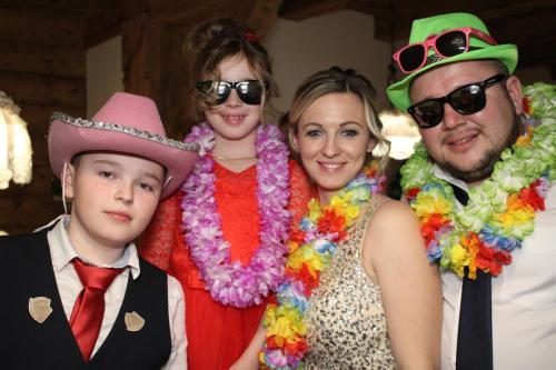 dtb2042714 CE54C8D-FB BD230060 78 1