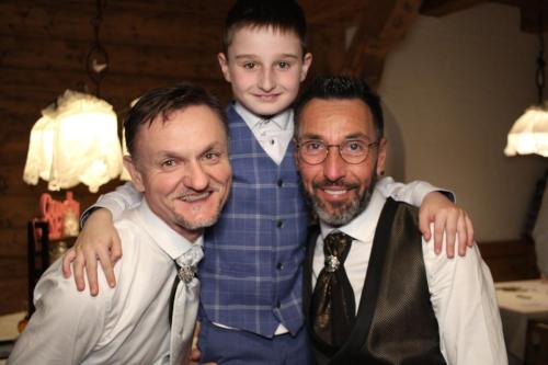 dtb2042714 CE54C8D-FB BD230060 93 1