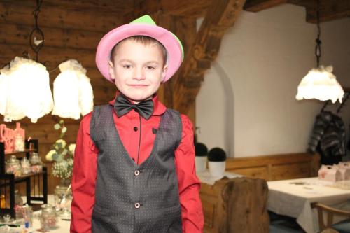 dtb2042714 CE54C8D-FB BD230060 98 1